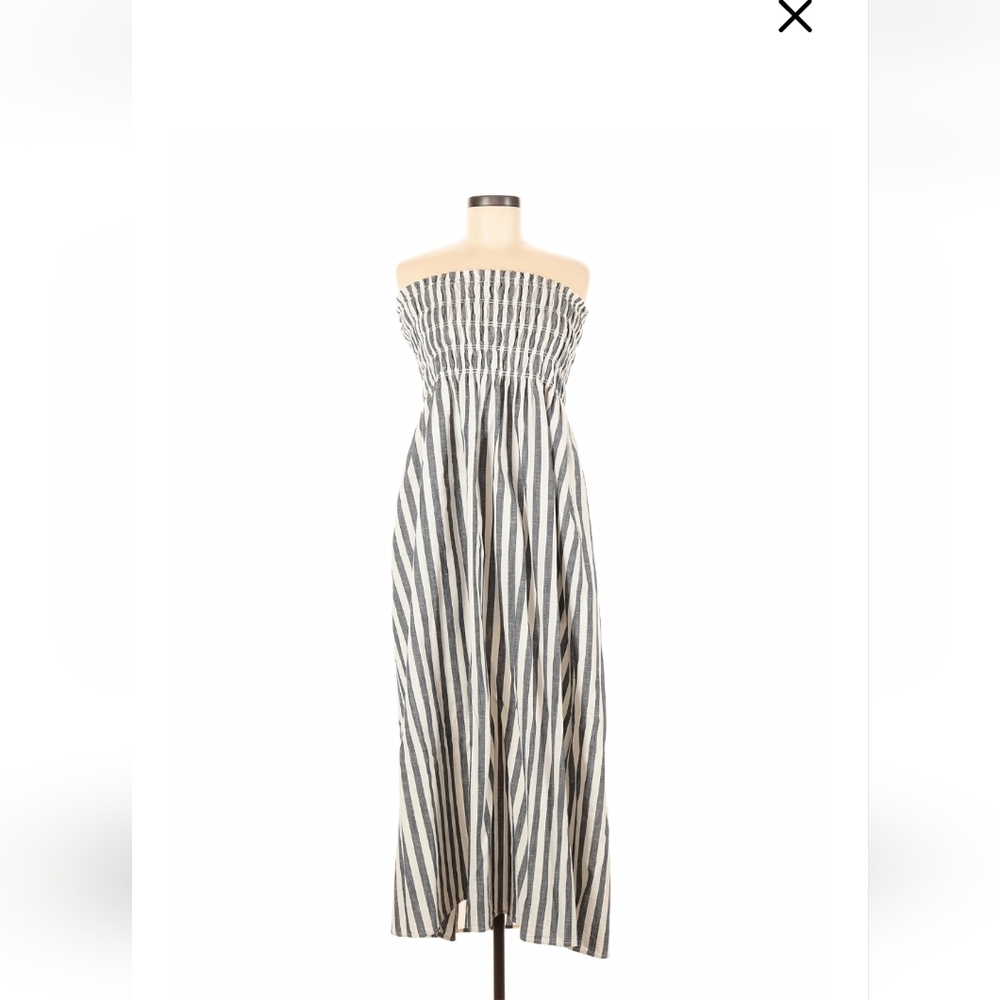 Universal Thread Company Strapless Dress